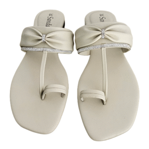 Elegant Ladies Flat Sandal